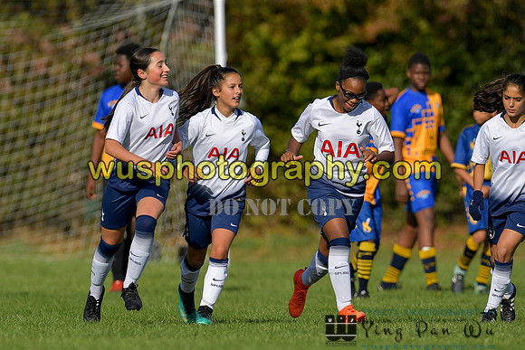 20181007-104203 Tottenham Hotspur Girls U14 v White Star Boys U14
