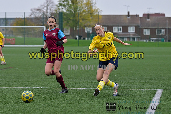 20241109-103303 West Ham United Performance Claret Girls U14 v Oxford United Girls U14