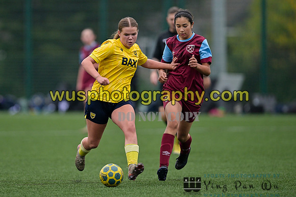 20241109-102158 West Ham United Performance Claret Girls U14 v Oxford United Girls U14